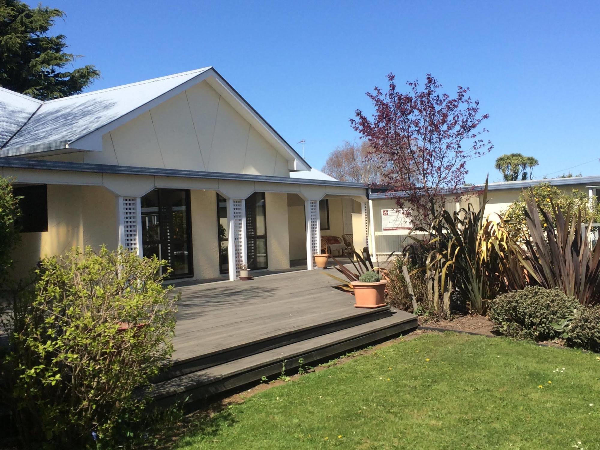 Water Lily Garden Bed & Breakfast Christchurch Bagian luar foto